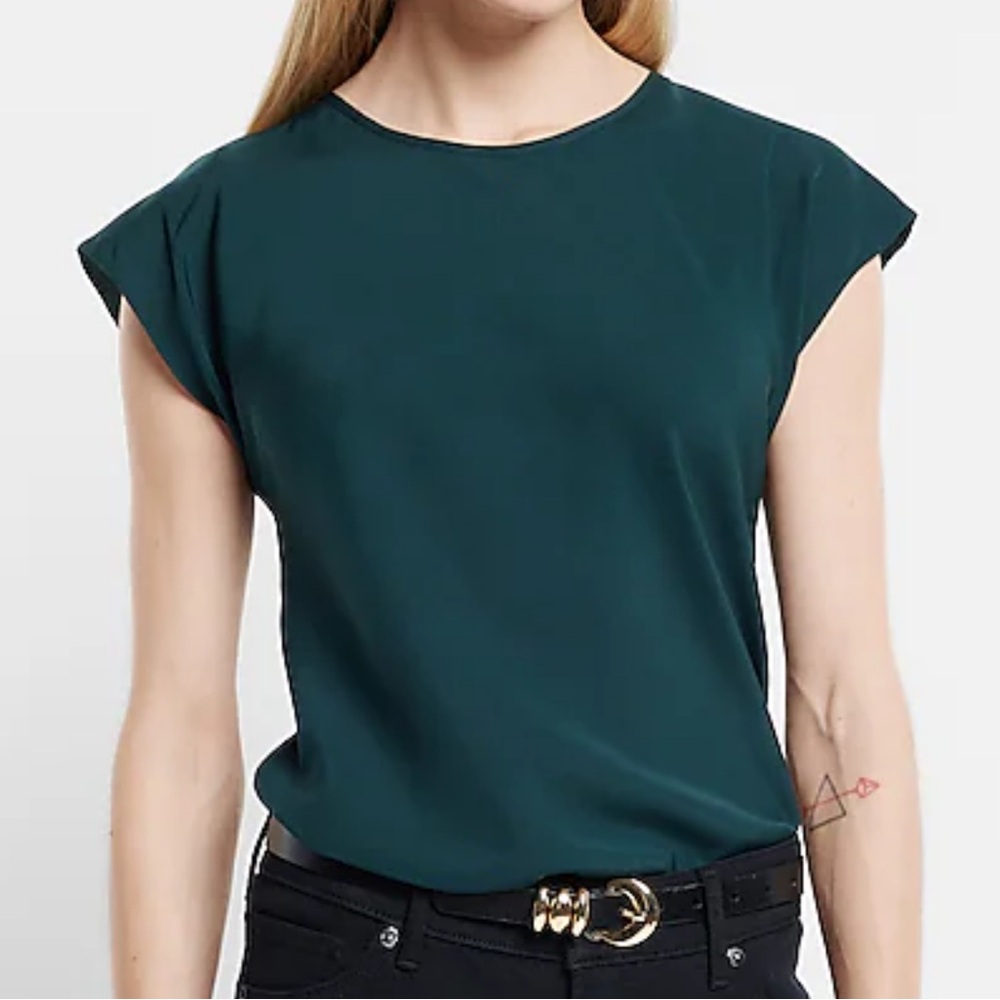 Banana Republic Women's Dark Green Short Sleeve Tee